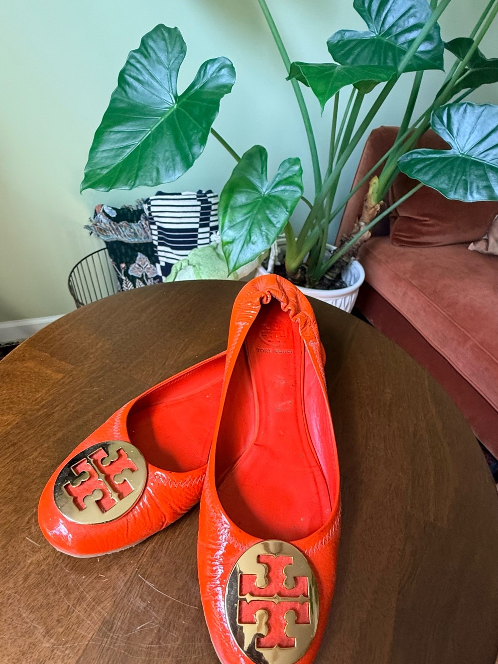 Tory Burch Orange Patent Logo Ballet Flats with Gold Emblem - Picture 2 of 5